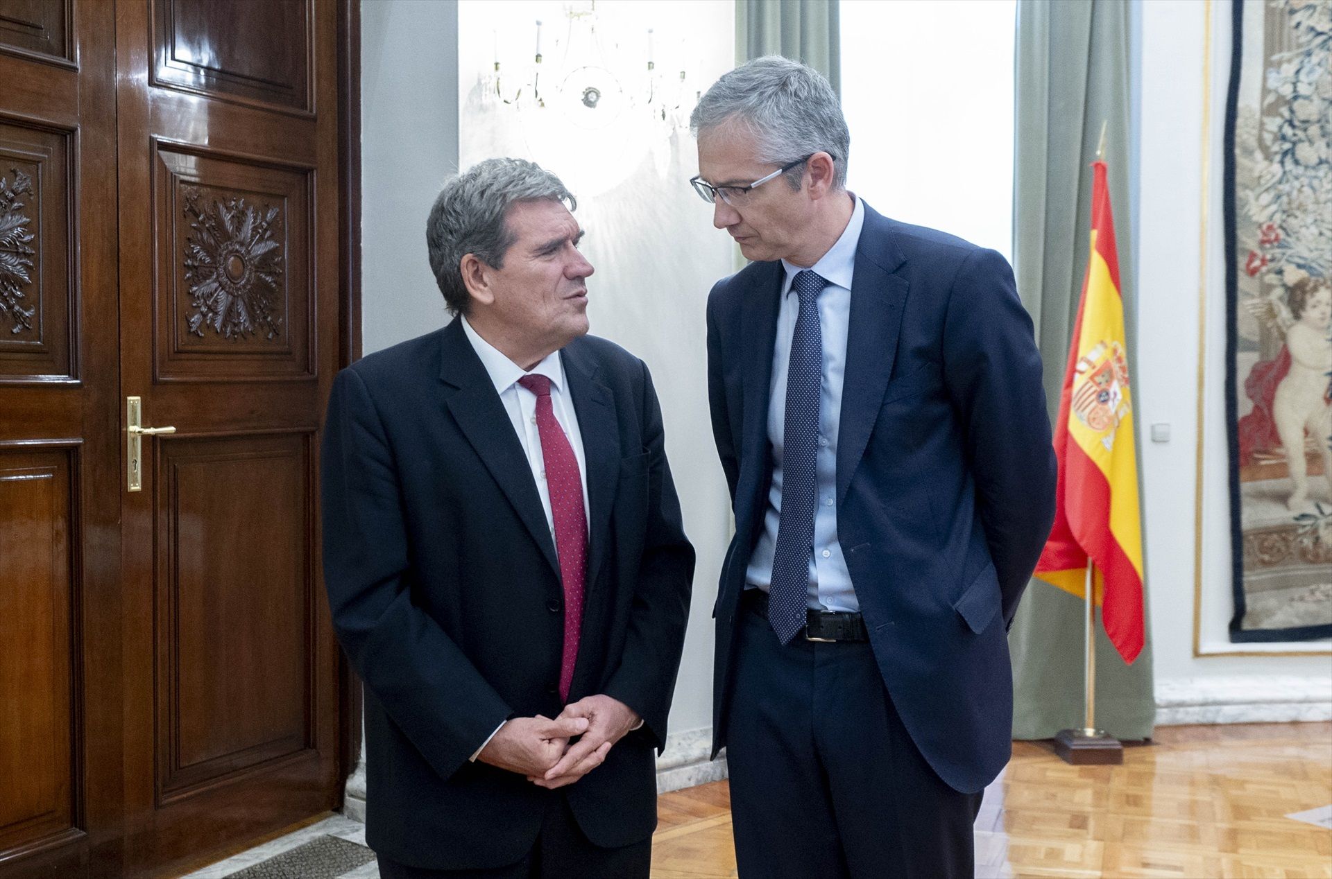 Ola de críticas al Banco de España por "borrar" los problemas de las pensiones en su informe 2024