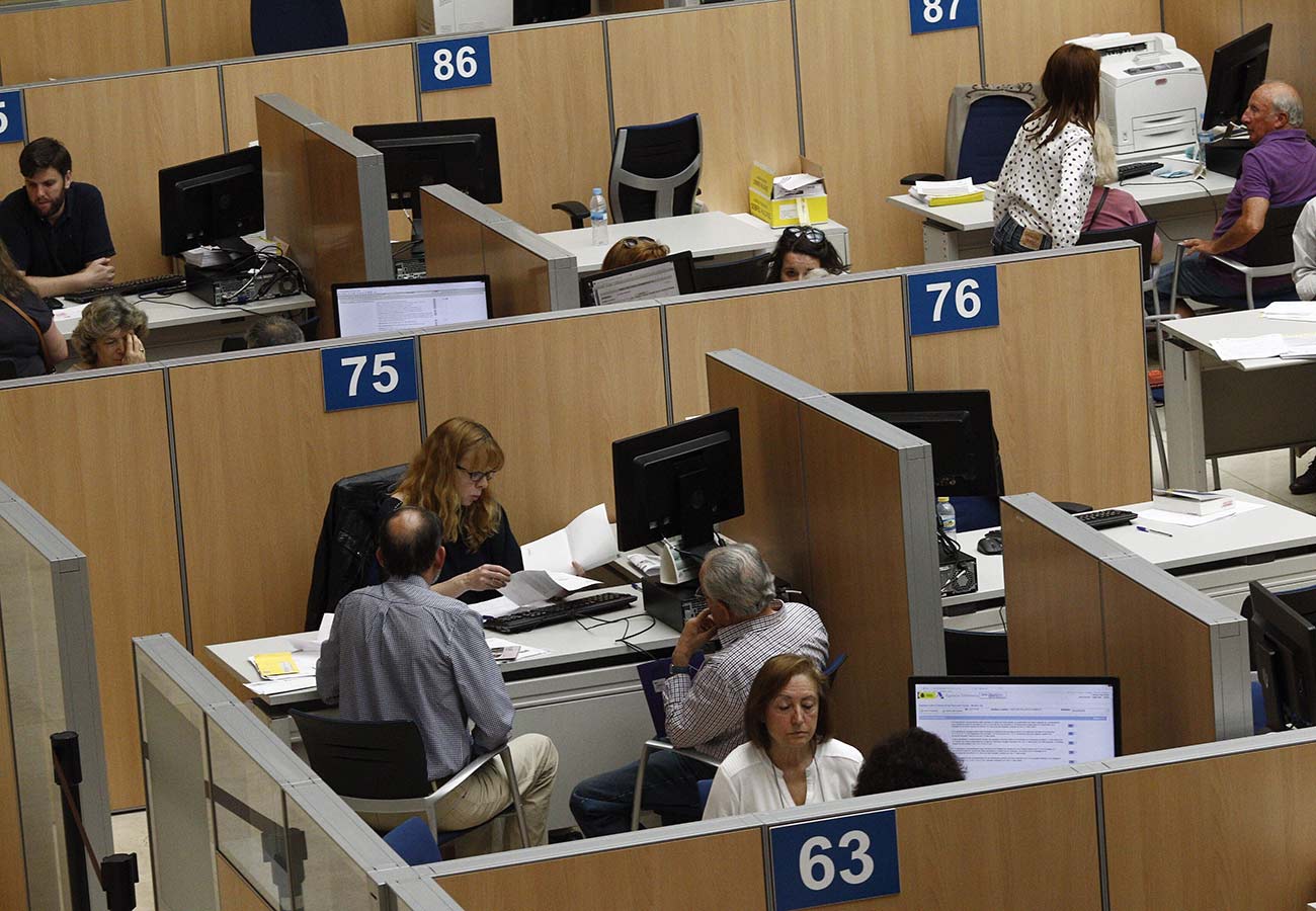 Impuestos y cotizaciones que suben en 2026: así afectan al bolsillo