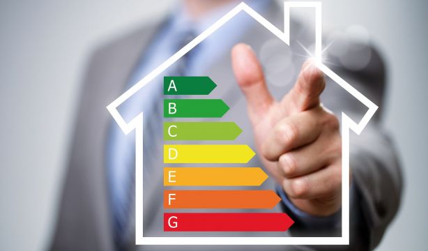 El 'Equipo Ahorro' de Naturgy: consejos simples para crear hogares más eficientes