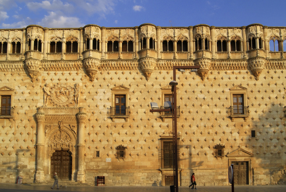 ¿Cuáles son los edificios más antiguos de Guadalajara? ¿Cuáles son los edificios más antiguos de Guadalajara?