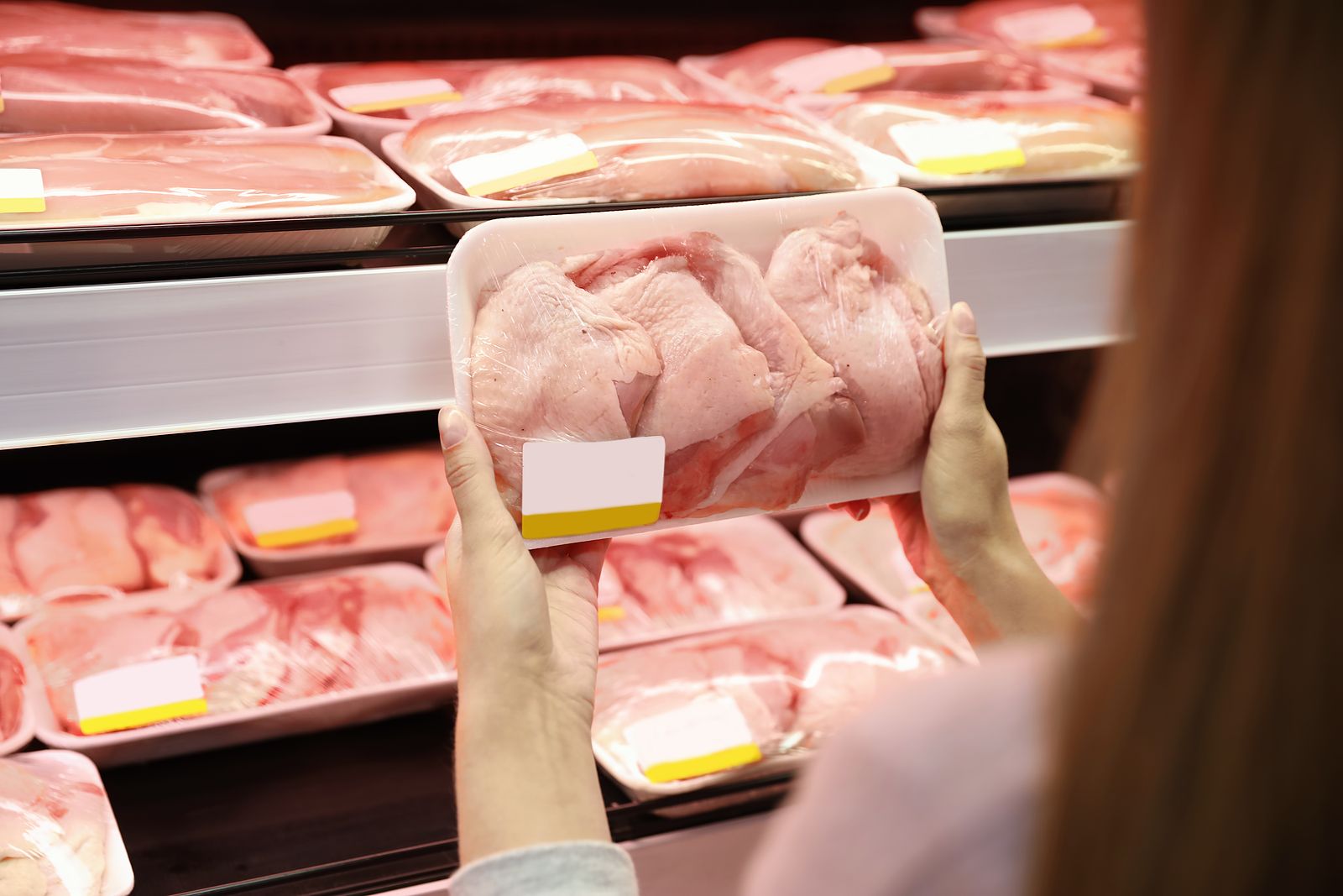 Un carnicero revela el truco para ahorrar más del 50% al comprar pollo Un carnicero revela el truco para ahorrar más del 50% al comprar pollo