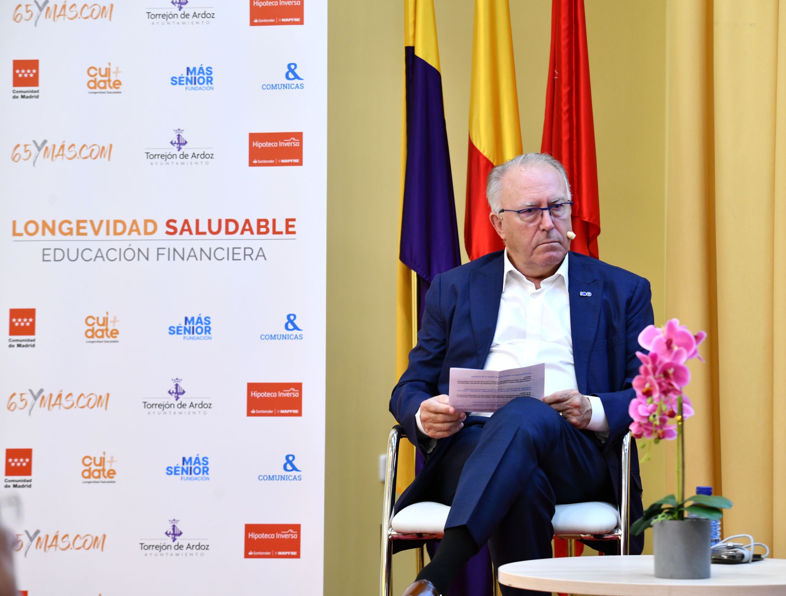 Santiago González: "La educación financiera debería estar presente a lo largo de toda la vida". Foto: Agustín Millán Santiago González: "La educación financiera debería estar presente a lo largo de toda la vida". Foto: Agustín Millán