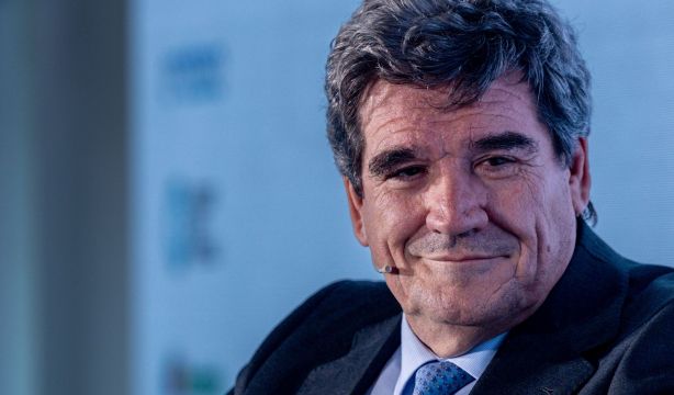 El Banco de España se defiende de las críticas por el informe que no incluía análisis de pensiones