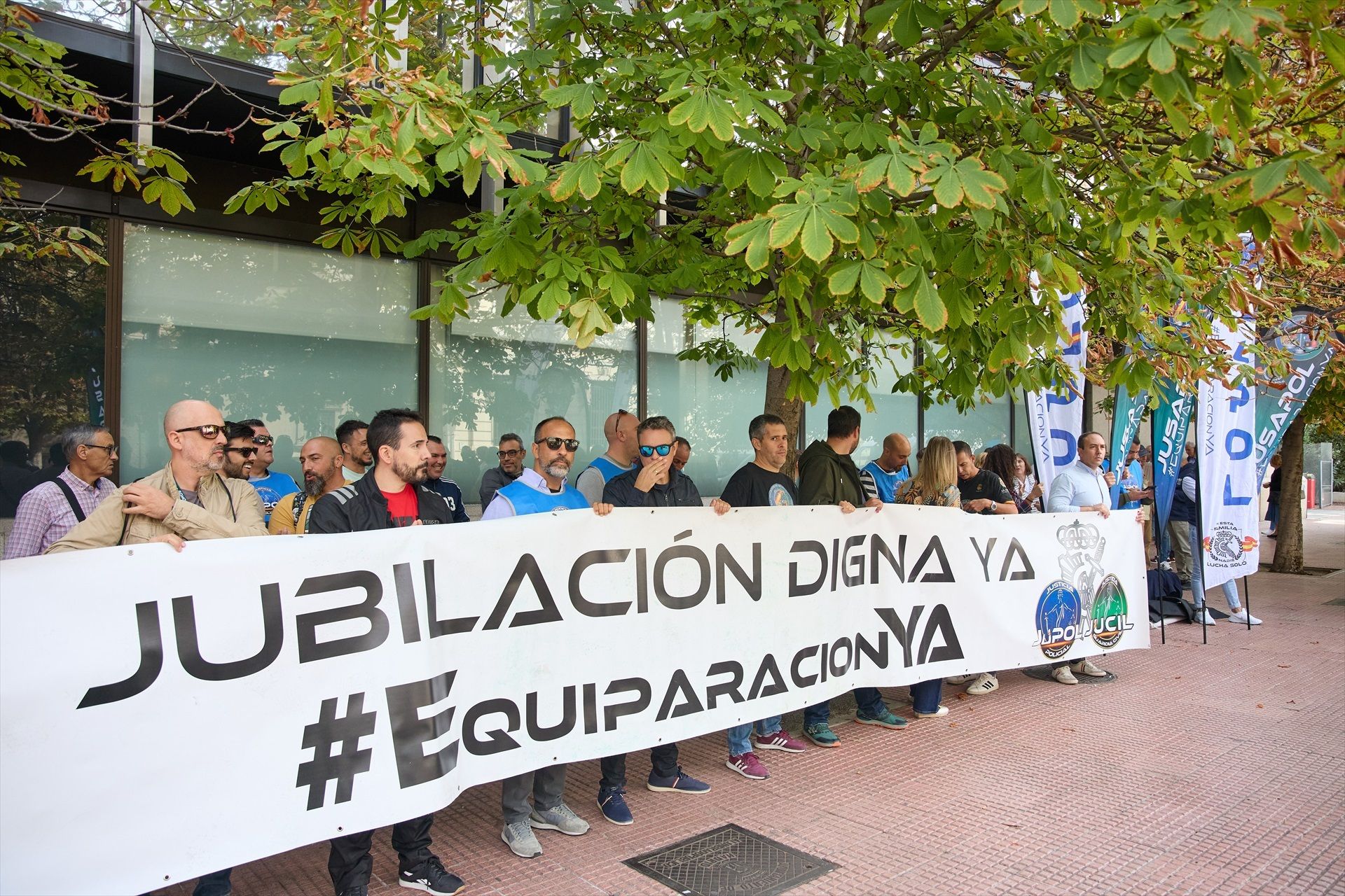 El Supremo obliga al Gobierno a regular la jubilación anticipada en la Policía Nacional