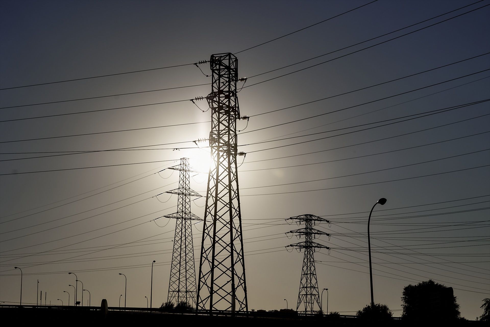 El aviso de un experto sobre el elevado precio de la luz este verano