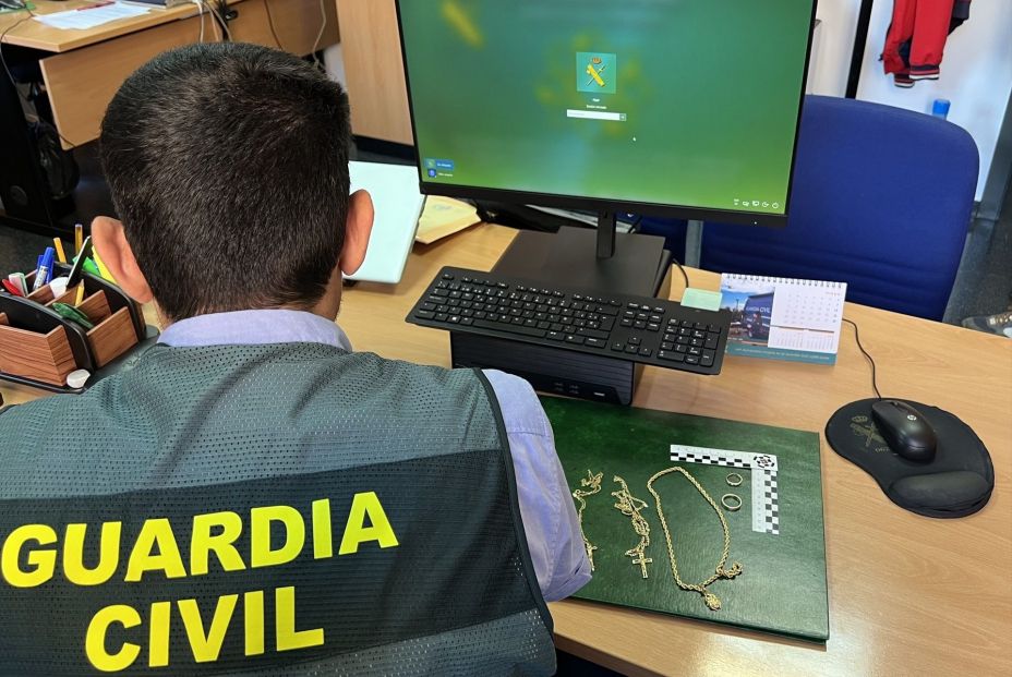 Desmantelado un grupo criminal que robaba a personas mayores con el método del 'abrazo cariñoso'