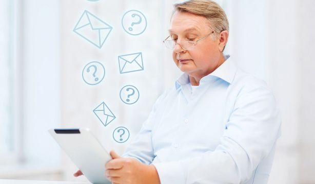 Estas son las palabras que debes usar al final de un correo si quieres que te respondan