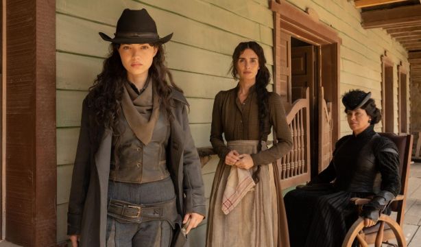 Karla Sofía Gascón y Paz Vega protagonizan el wéstern 'Trinidad'