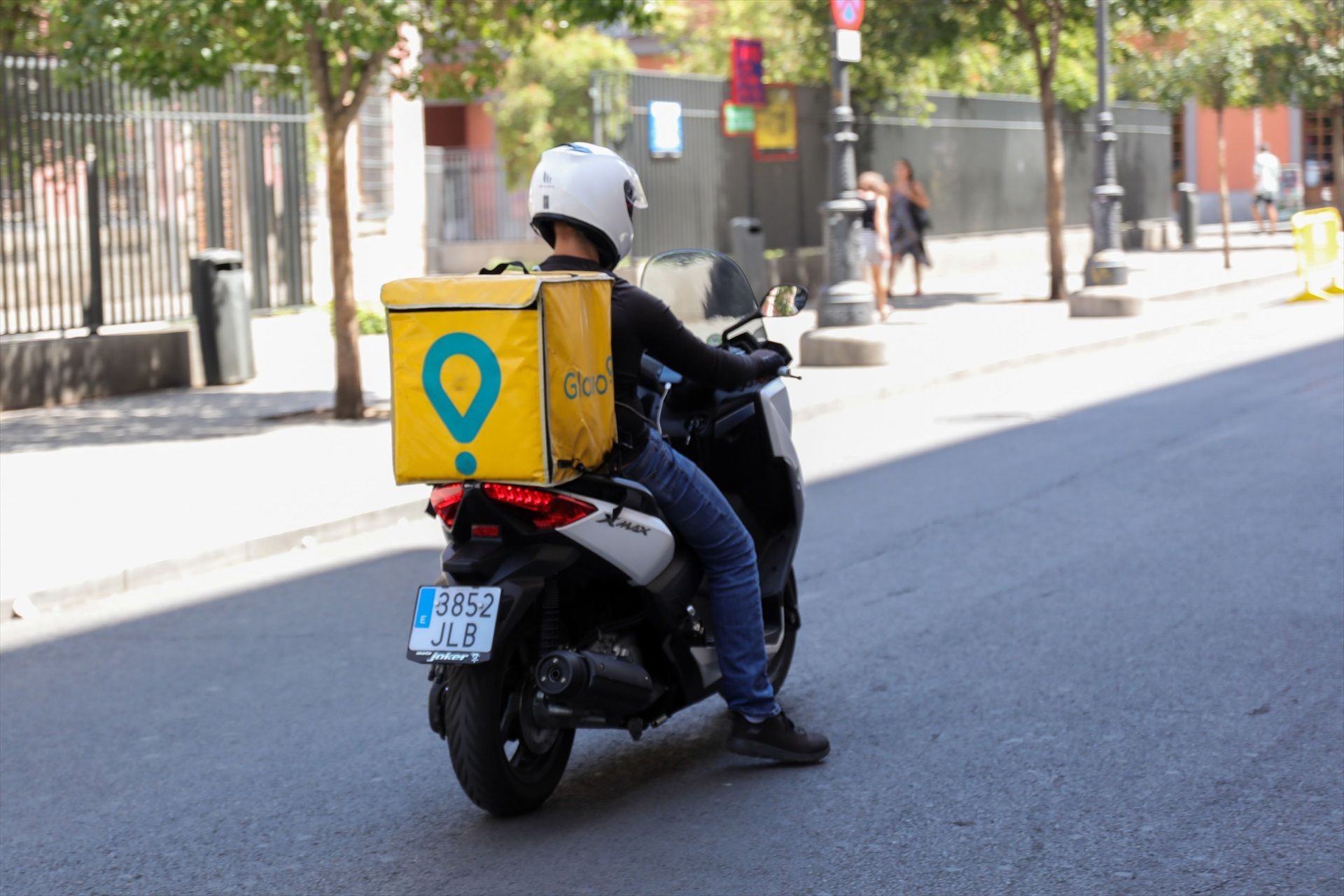 Bruselas multa con 329 millones a Glovo y Delivery Hero por prácticas ilegales Bruselas multa con 329 millones a Glovo y Delivery Hero por prácticas ilegales