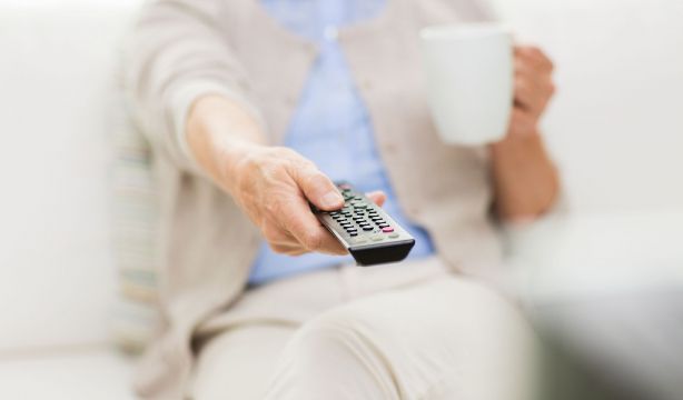 Castilla-La Mancha convertirá la televisión en una herramienta interactiva para personas mayores