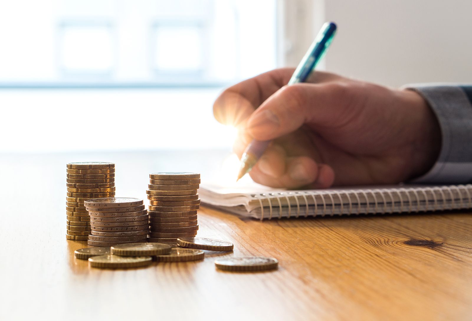 Inverco pide aumentar los límites a deducir de las aportaciones a planes de pensiones. Bigstock