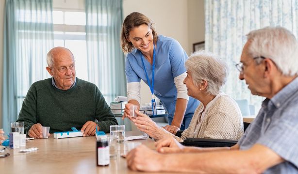 Qué son y cómo funcionan las unidades de convivencia en una residencia de mayores