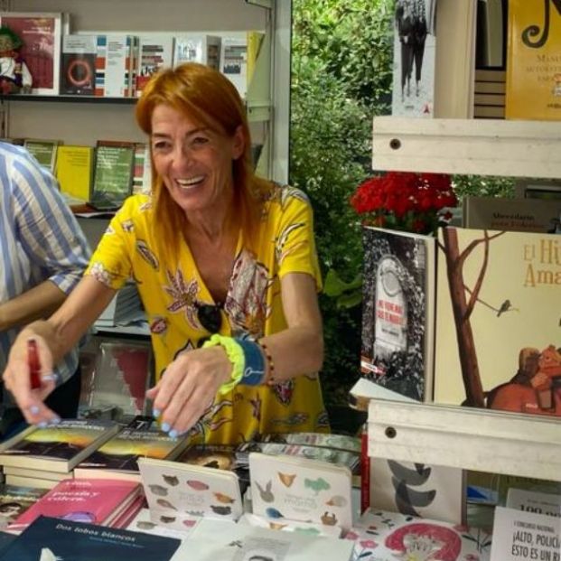 Maite Cabrerizo en la Feria del Libro Maite Cabrerizo en la Feria del Libro