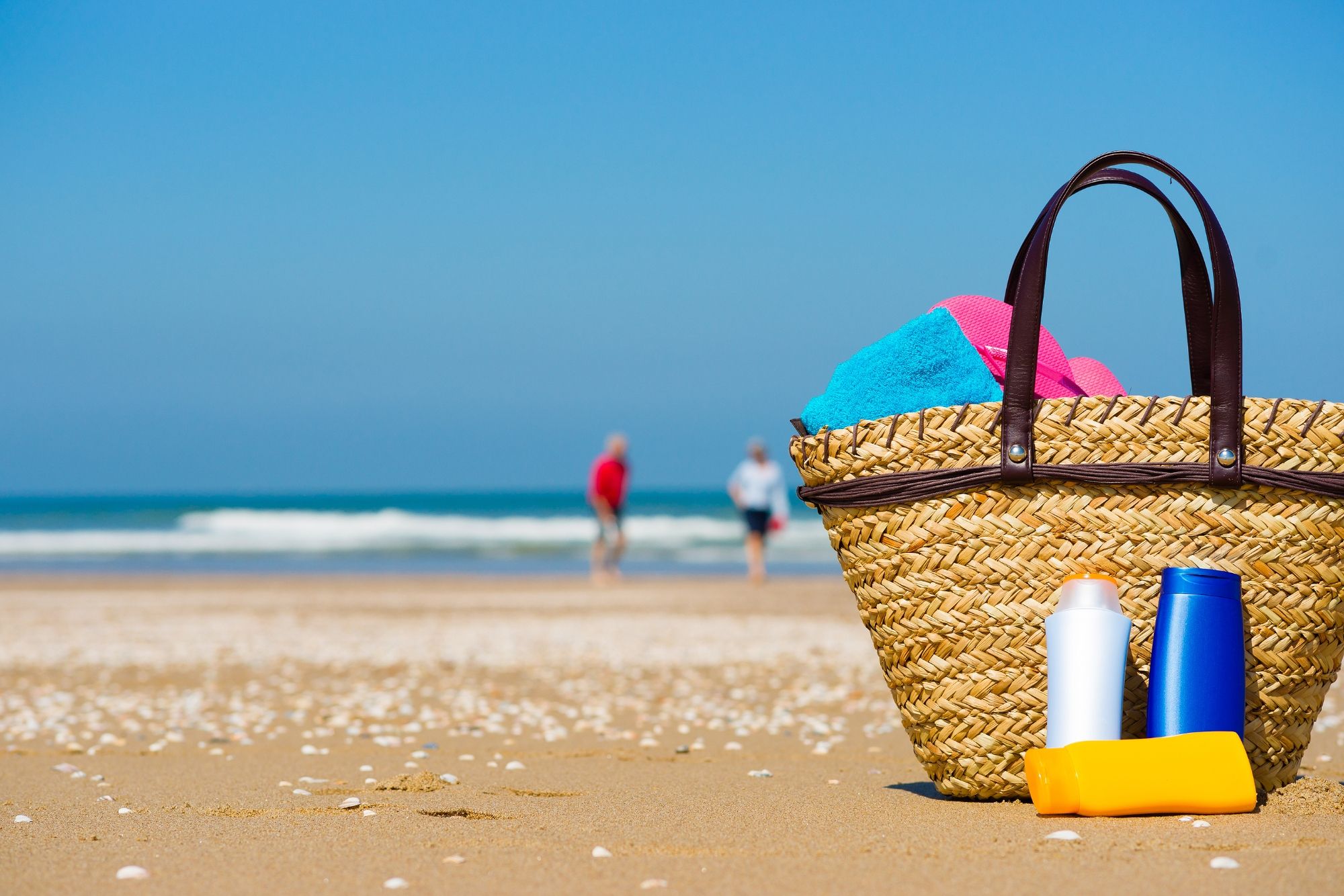 Trucos imprescindibles para disfrutar de la playa al máximo sin que te moleste la arena (Bigstock)