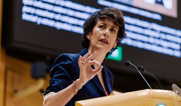 Elma Saiz descarta recortes en pensiones: "Muchos hogares viven de una sola paga"