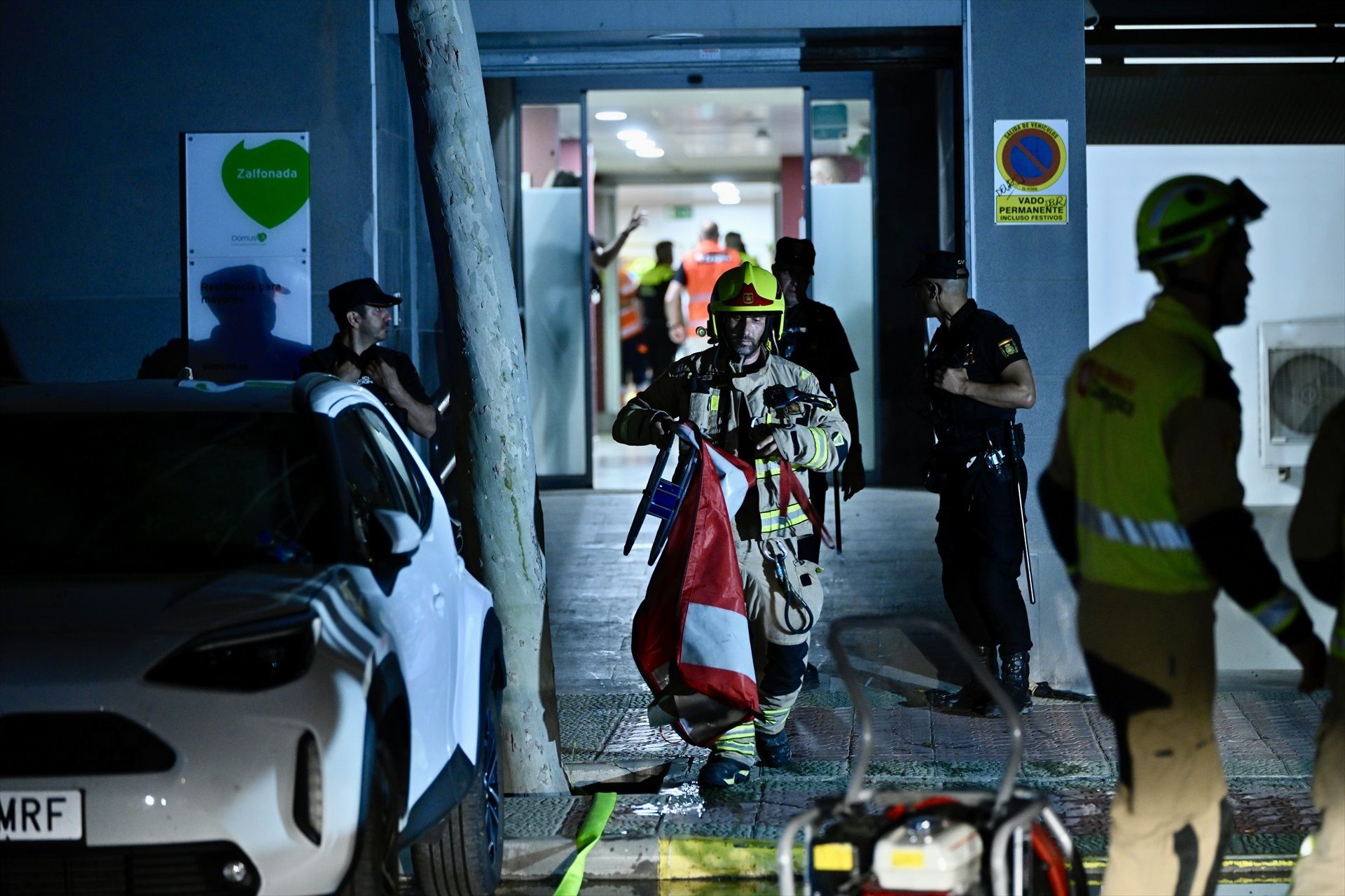 El sobrecalentamiento de una batería, posible causa del incendio de la residencia de Zaragoza El sobrecalentamiento de una batería, posible causa del incendio de la residencia de Zaragoza