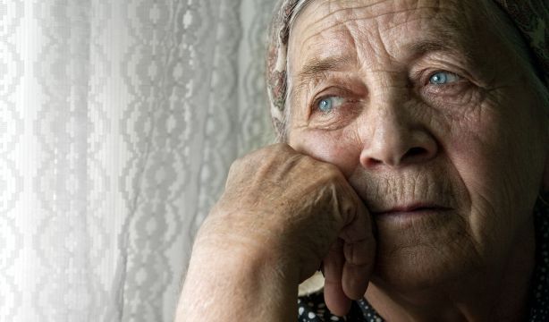 Los rectores se unen a la petición de una ley que proteja a los mayores del maltrato