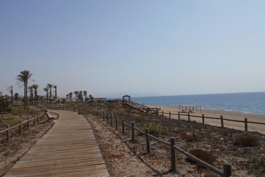 Lista de playas accesibles en la provincia de Almería en 2025. Junta de Andalucía Lista de playas accesibles en la provincia de Almería en 2025. Junta de Andalucía