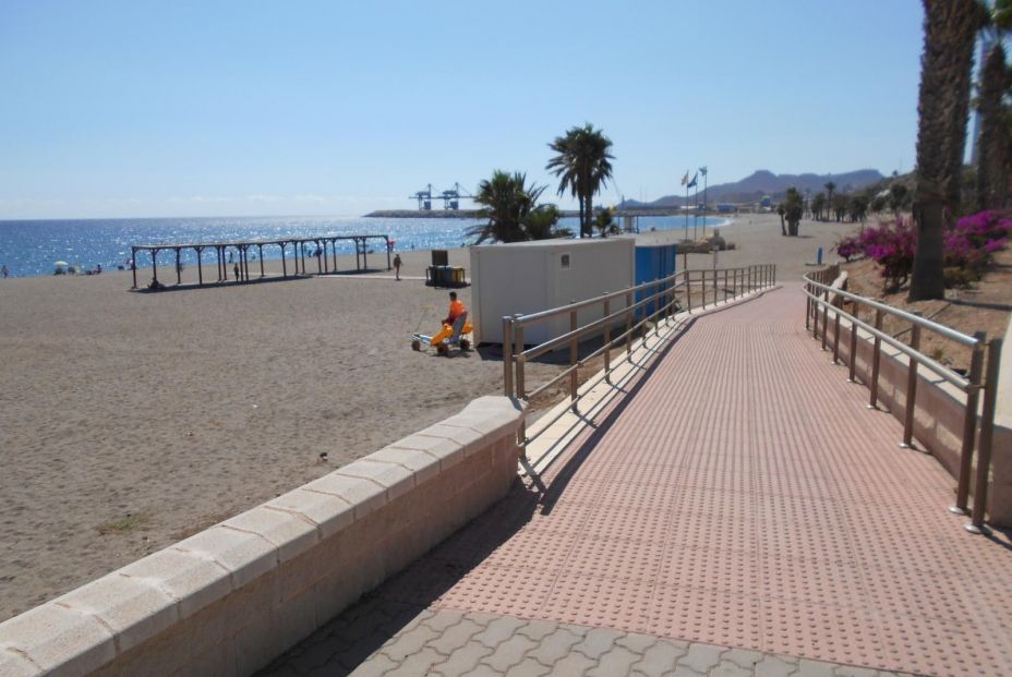 Lista de playas accesibles en la provincia de Almería en 2025. Junta de Andalucía Lista de playas accesibles en la provincia de Almería en 2025. Junta de Andalucía