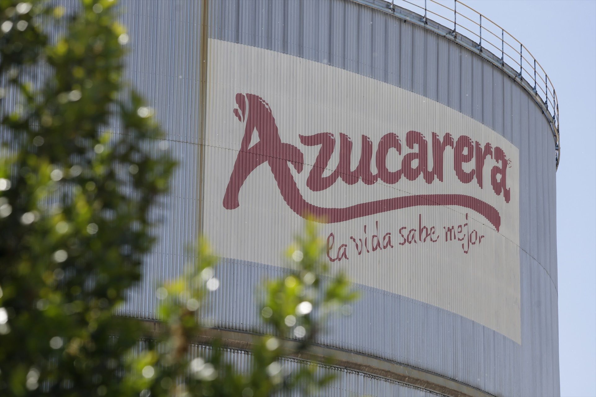 ERE Azucarera: la compañía, abierta a estudiar la salida voluntaria de mayores de 58 años