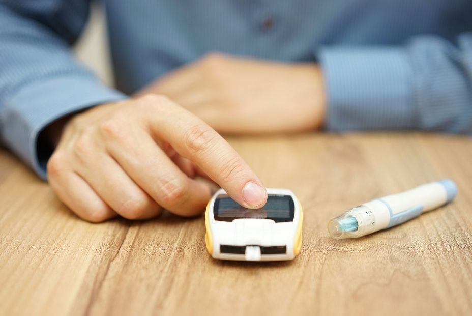 Alerta de FEDE: "No existe ningún glucómetro sin pinchazo fiable para pacientes con diabetes". (Bigstock) Alerta de FEDE: "No existe ningún glucómetro sin pinchazo fiable para pacientes con diabetes". (Bigstock)