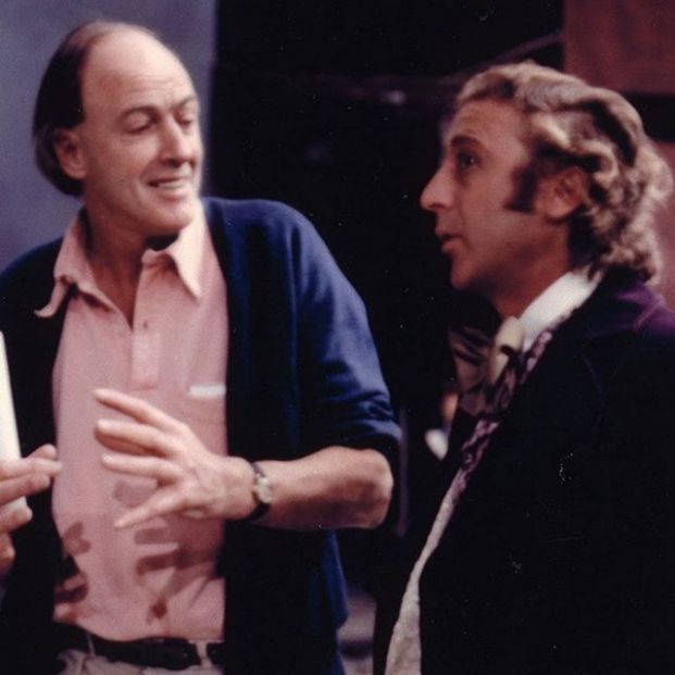 EuropaPress 5343122 escritor roald dahl izquierda imagen escena pelicula willy wonka fabrica