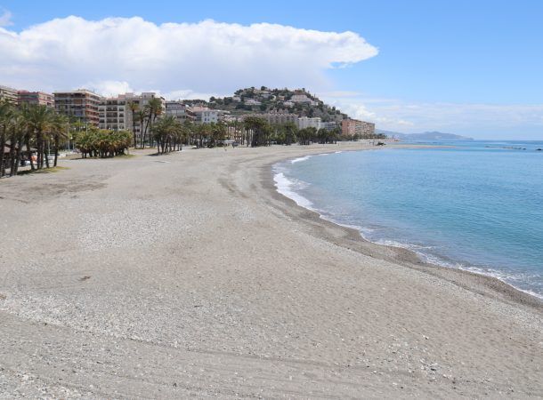 PLAYA PUERTA DEL MAR ALMUÑECAR 20 2 610x450 PLAYA PUERTA DEL MAR ALMUÑECAR 20 2 610x450