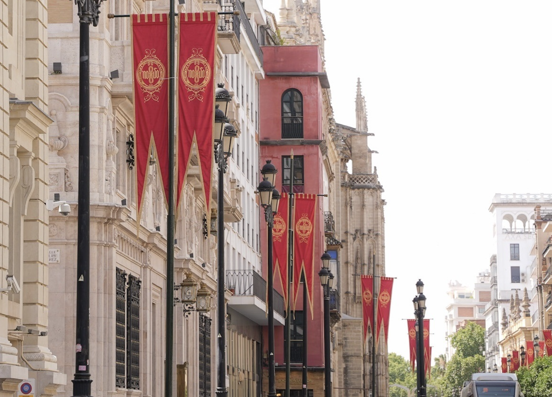 Corpus Christi Sevilla 2025: precios de las sillas y cómo conseguirlas