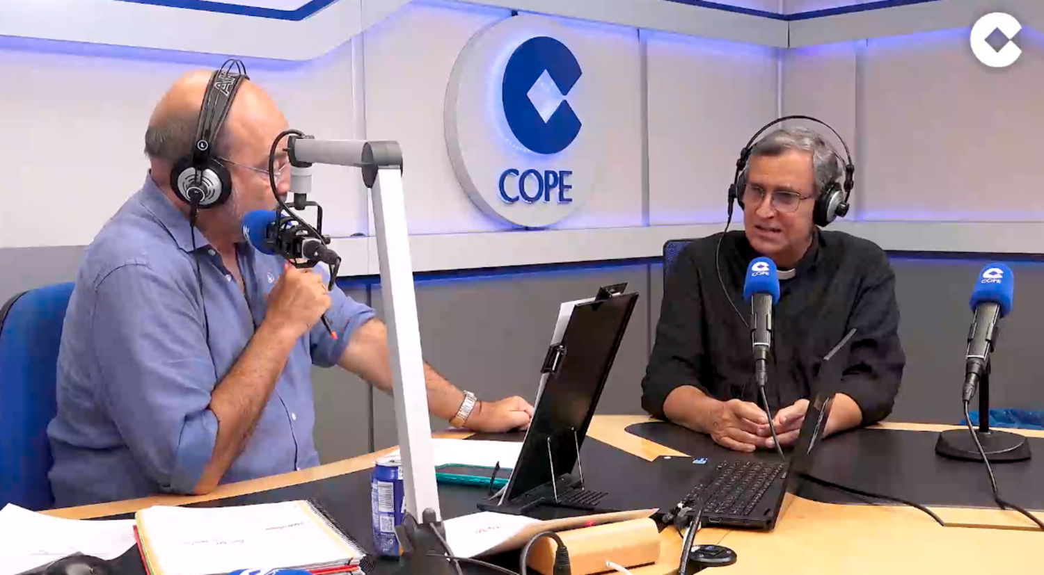 Padre Doñoro en el programa de Ángel Expósito: "Ser mujer en la selva es lo peor que te puede pasar"