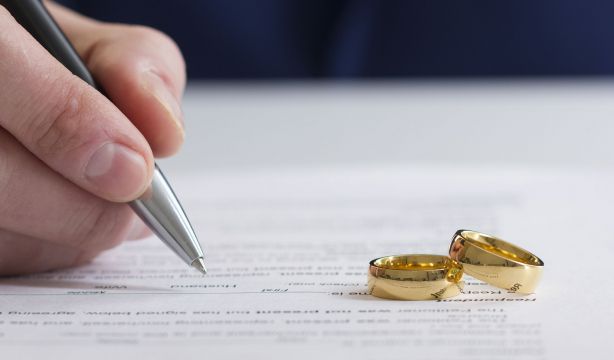 Casos en los que se permite cobrar la pensión de jubilación y la de viudedad a la vez