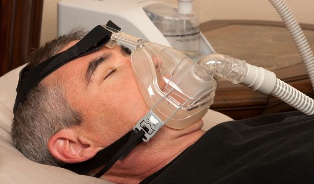 La apnea del sueño agrava el cáncer de pulmón y el melanoma