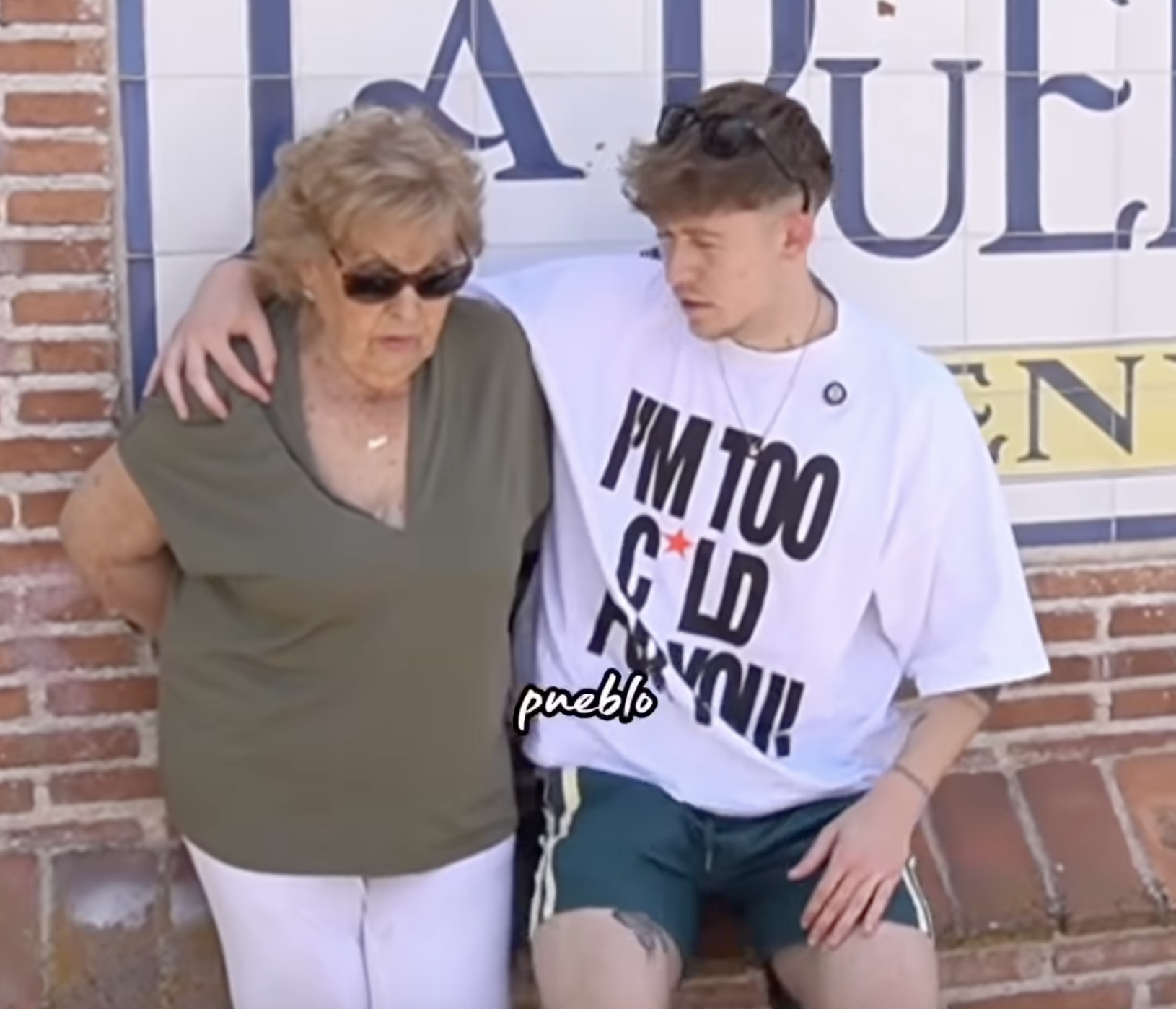 VÍDEO: Lleva a su abuela al pueblo de sus padres 70 años después 