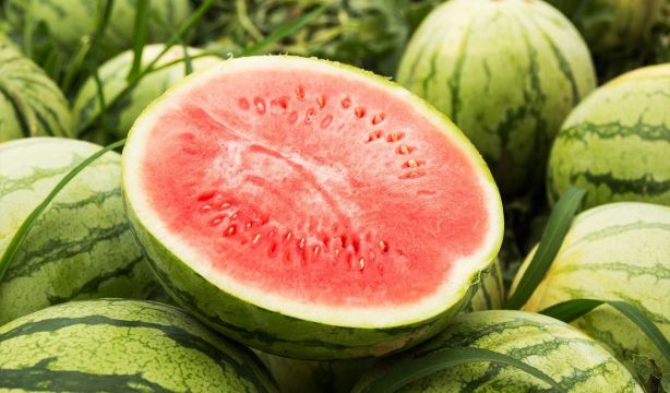 Un frutero explica cómo elegir bien una sandía %22No has elegido una buena en tu vida%22