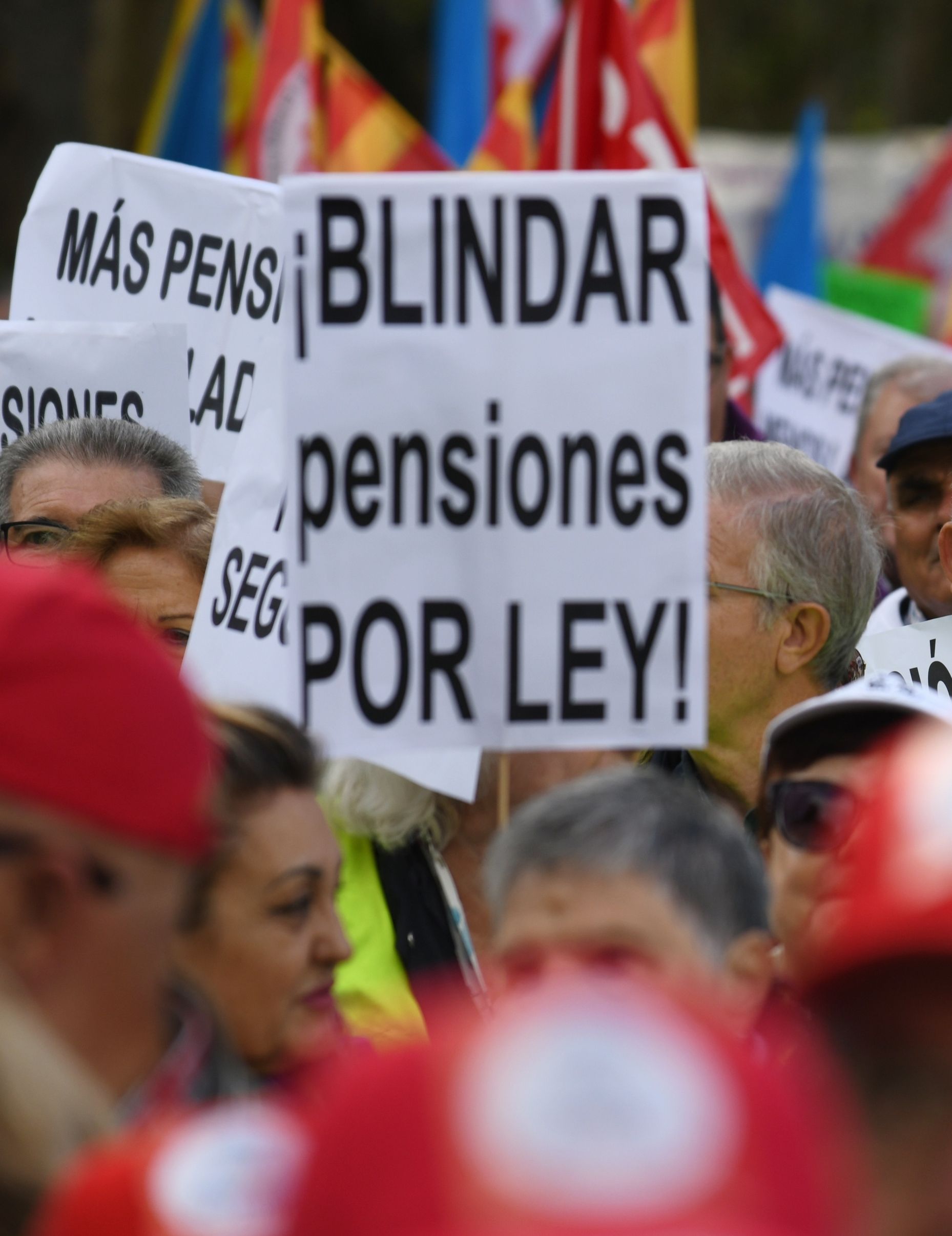 Paco Crespo (Asjubi40): "No hay derecho: coticé 46 años y me quitan un 18% de pensión"