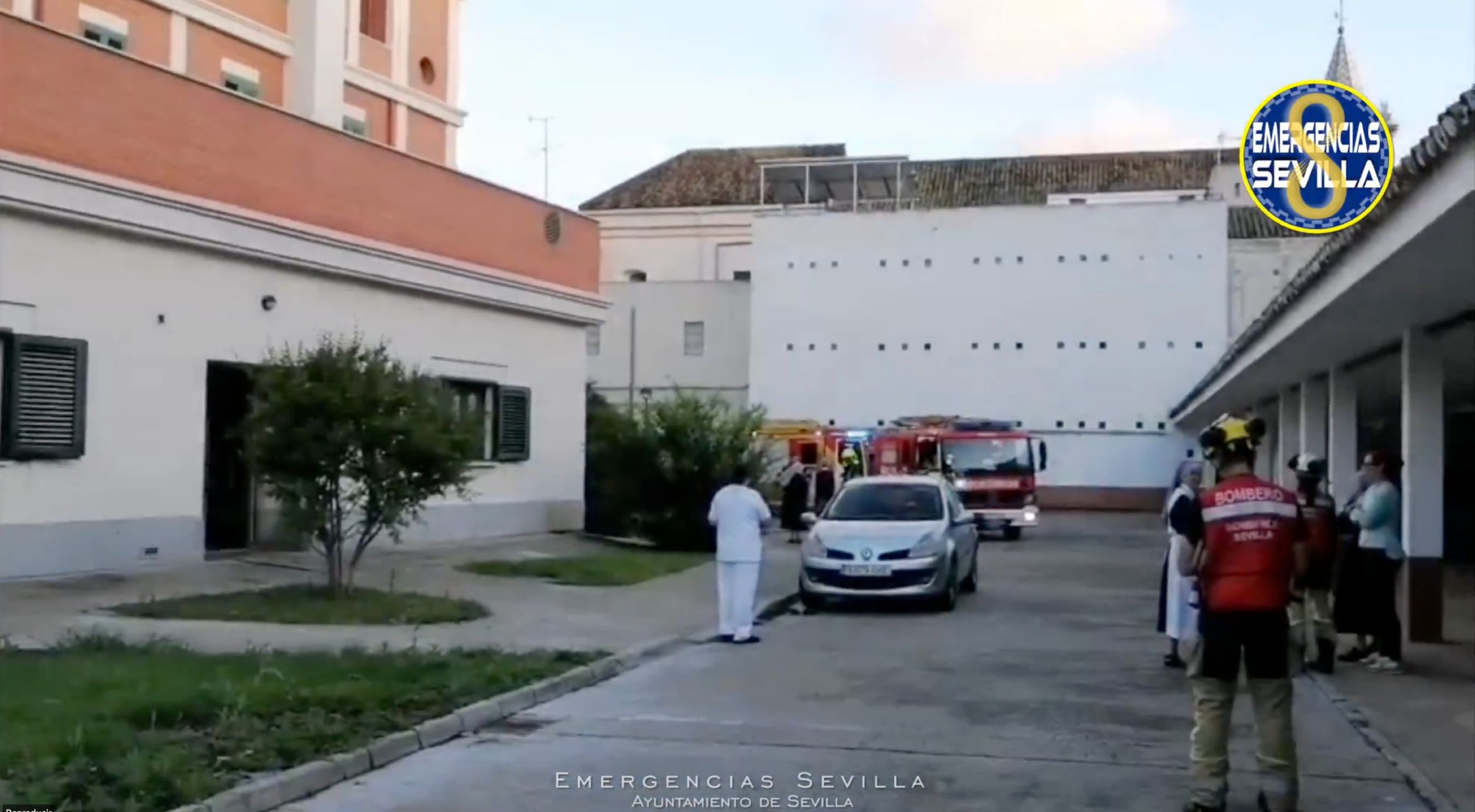 Extinguido un incendio en una residencia de mayores de Sevilla