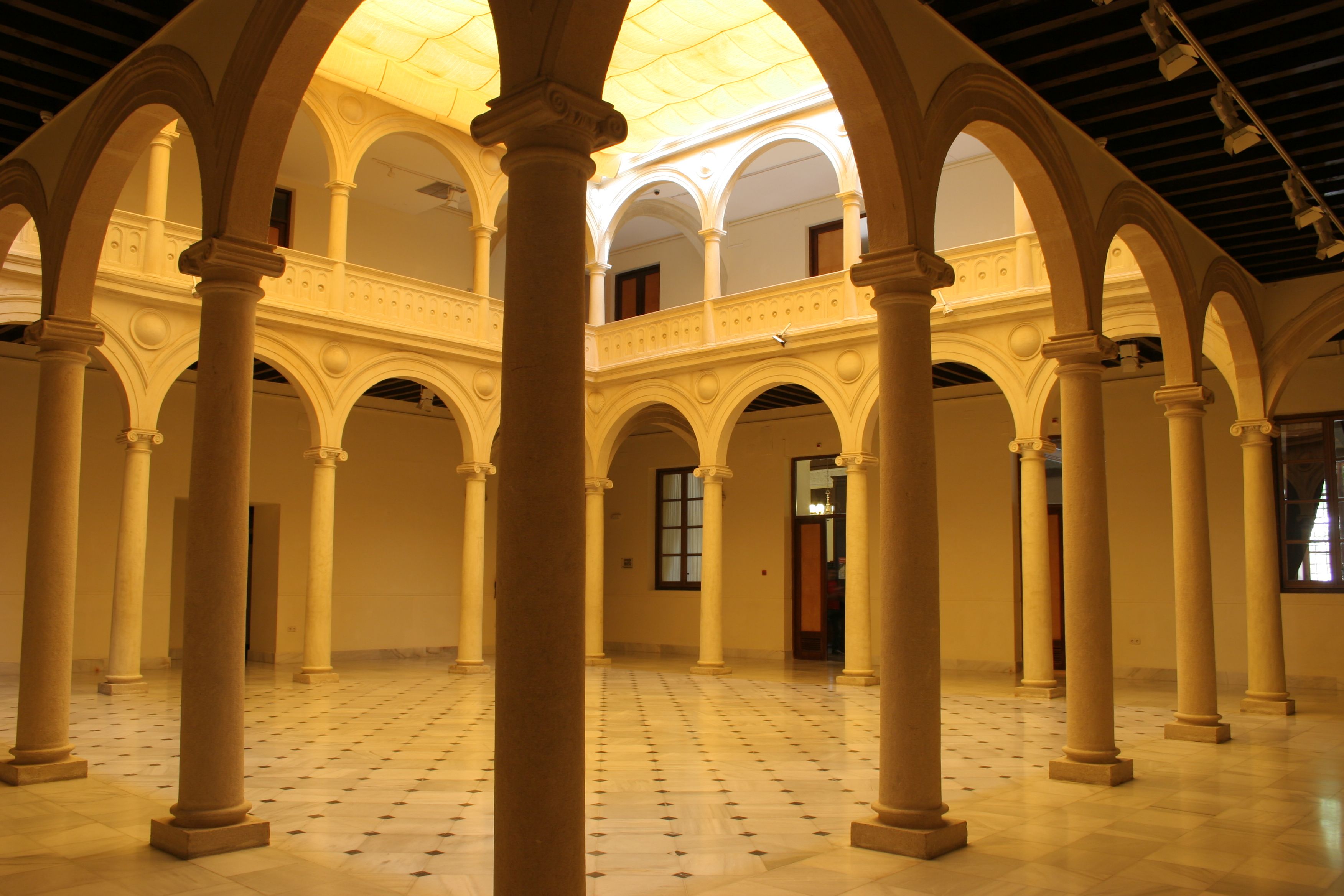 Ayuntamiento de Albacete. Centro Cultural La Asunción Ayuntamiento de Albacete. Centro Cultural La Asunción