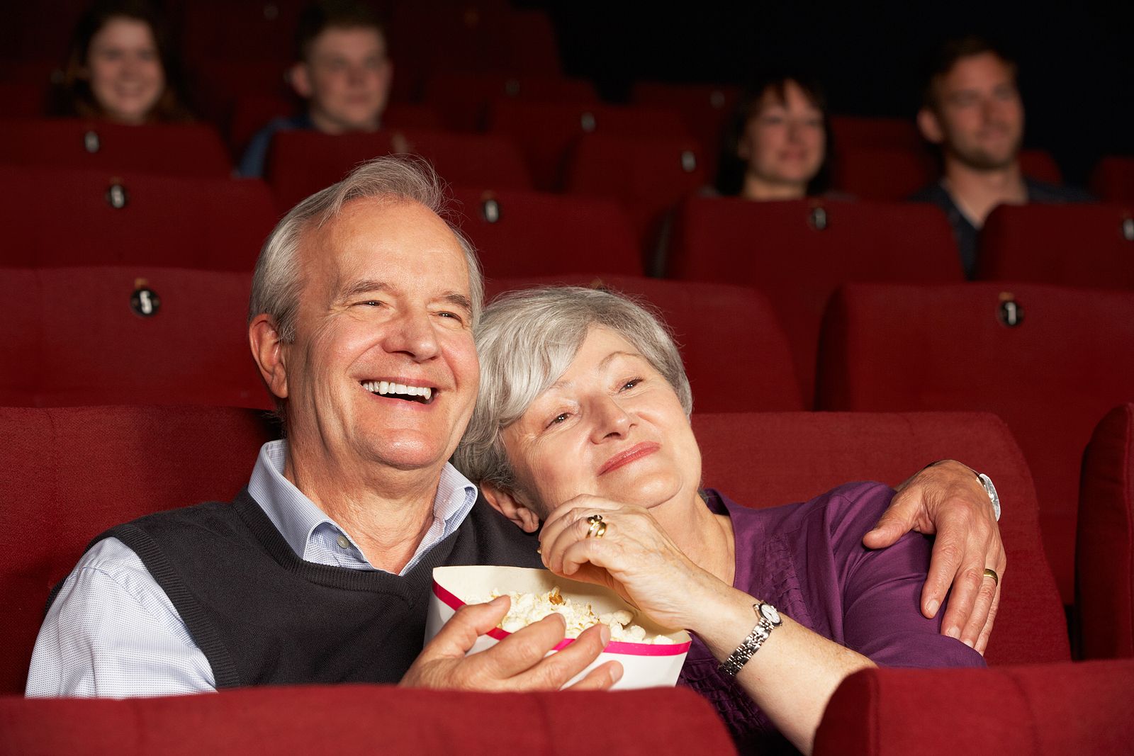 Cine Sénior 2025-2026: lista completa de cines con entradas a 2 euros para mayores de 65 años
