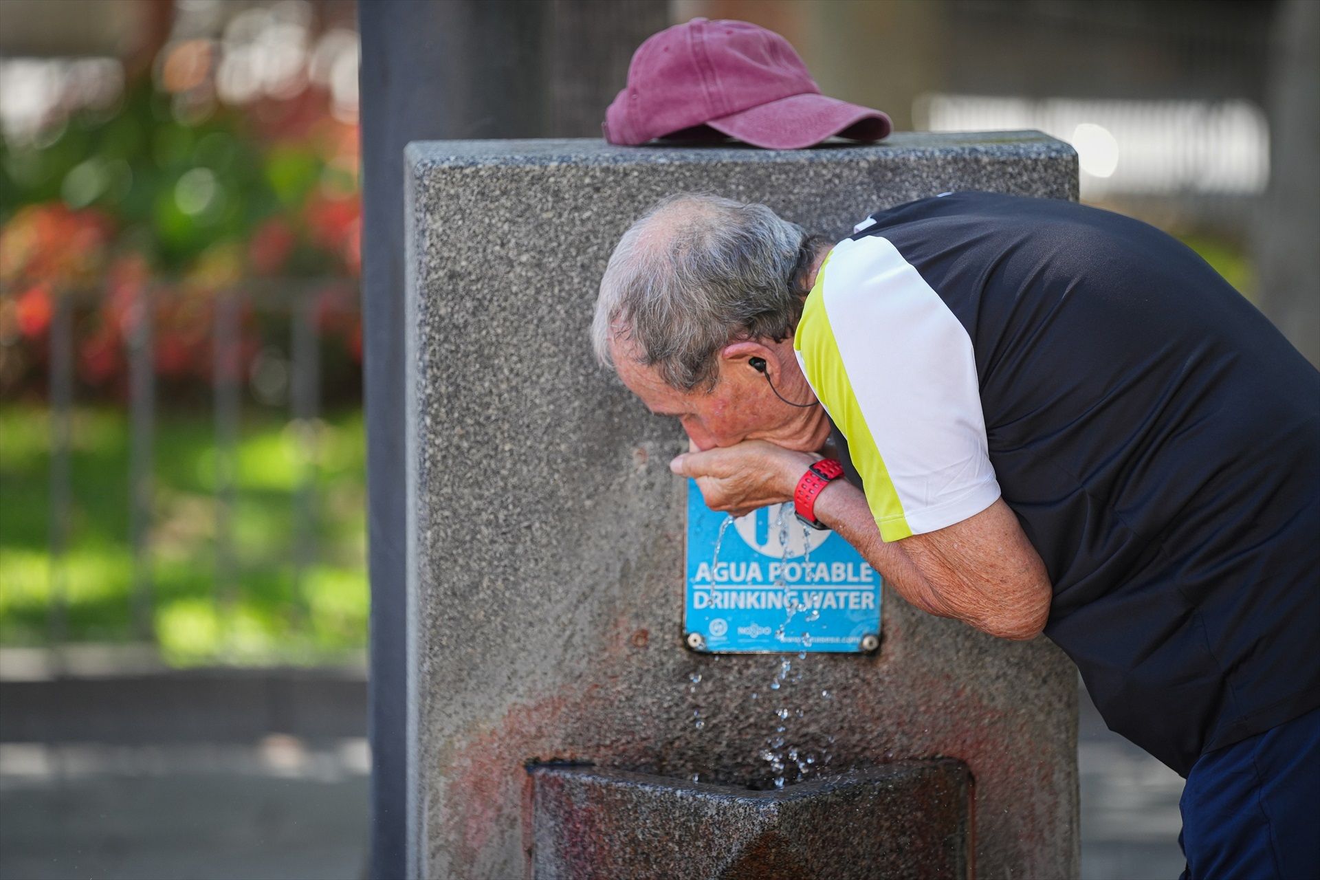 Signos de alerta de que te está dando un golpe de calor y cómo actuar