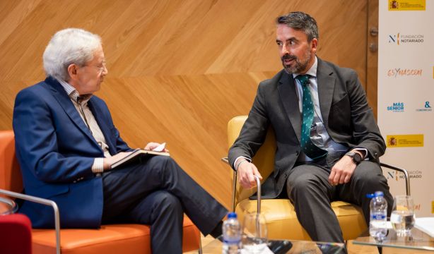 Manuel Olmedo: "El ordenamiento jurídico tiene que modificarse para adaptarse al cambio demográfico" Manuel Olmedo: "El ordenamiento jurídico tiene que modificarse para adaptarse al cambio demográfico"
