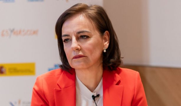 Mª Isabel Louro García: "Es esencial el respeto a la voluntad, deseos y preferencias de los sénior" Mª Isabel Louro García: "Es esencial el respeto a la voluntad, deseos y preferencias de los sénior"