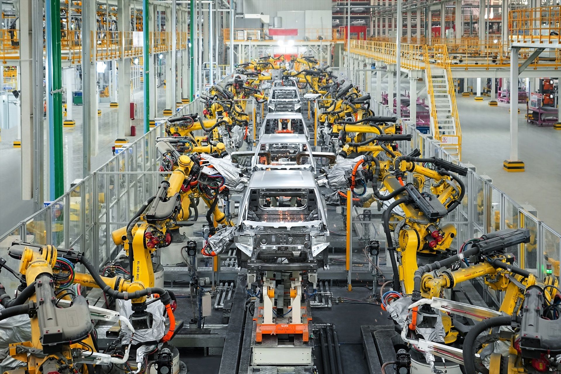 España debe incorporar más de 15.000 profesionales en logística y más de 5.000 en automoción