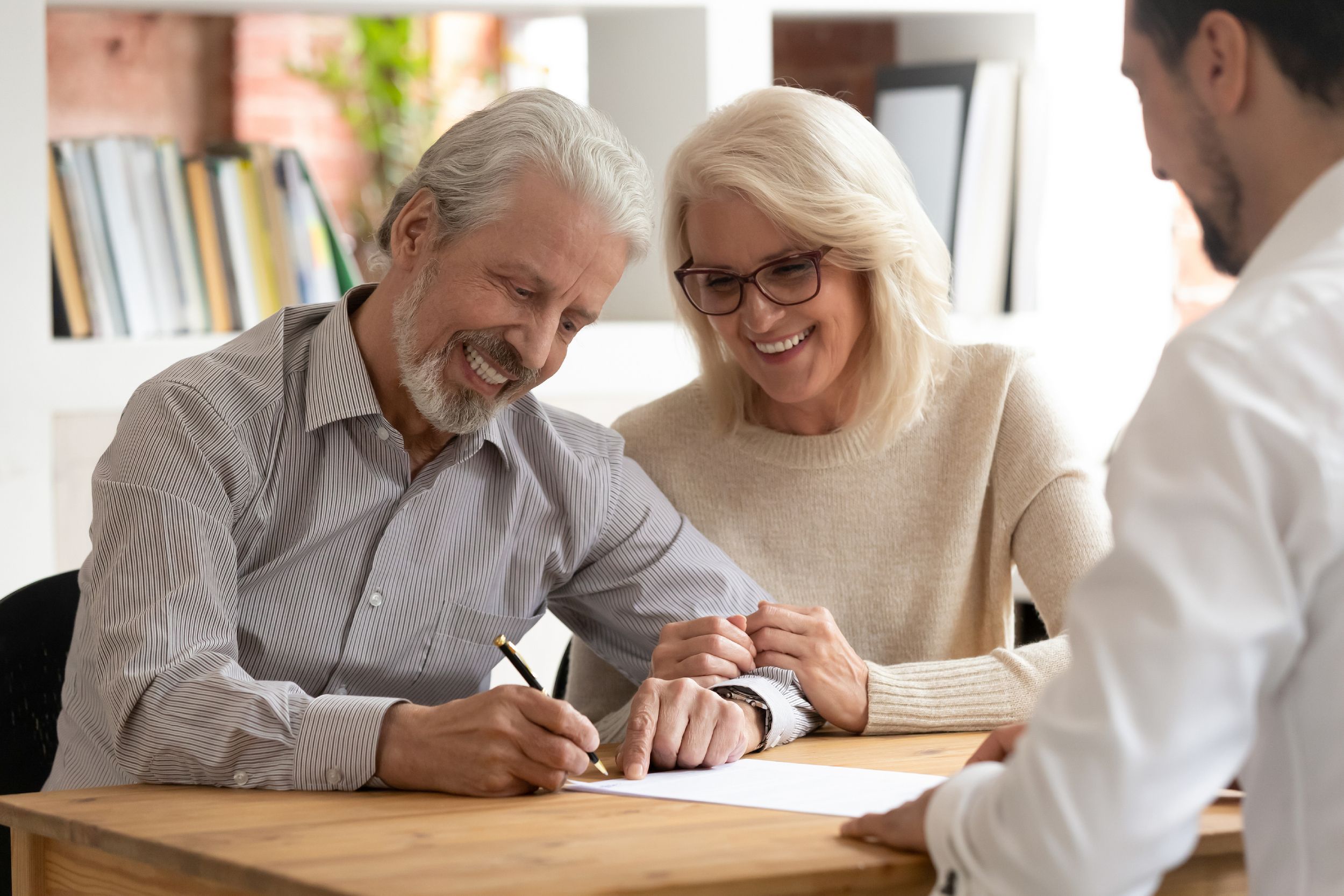 El cliente quiere atención presencial: los mediadores de seguros contratan el 50% de las pólizas. Foto: bigstock