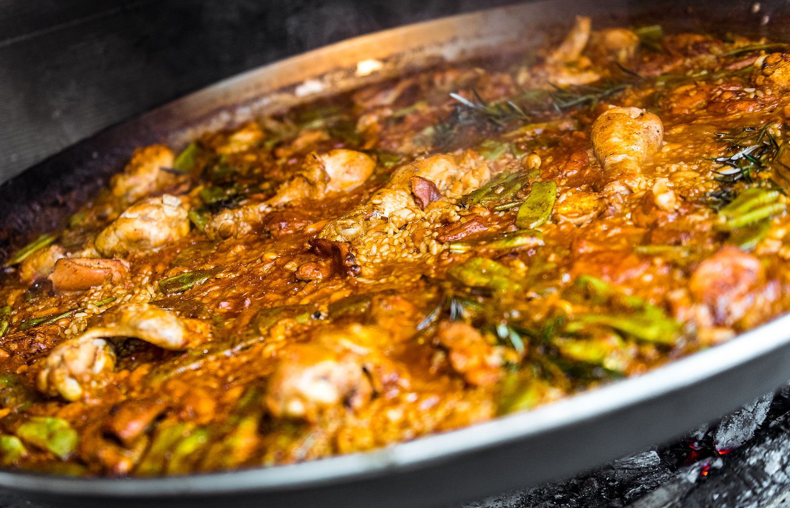 Ni el caldo ni el sofrito: el truco de José Andrés para conseguir que el arroz quede sabroso Ni el caldo ni el sofrito: el truco de José Andrés para conseguir que el arroz quede sabroso