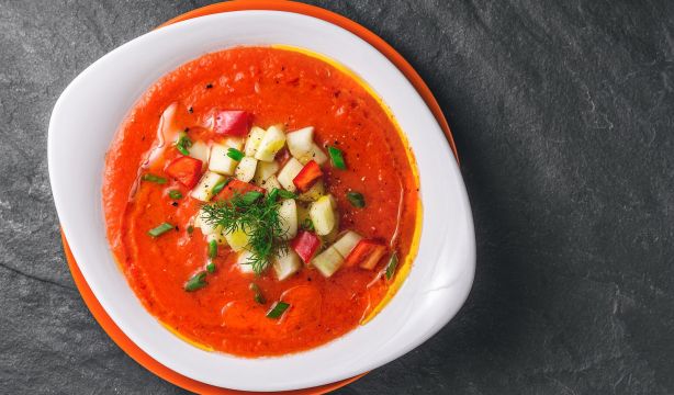El truco definitivo para preparar un gazpacho cremoso desde casa
