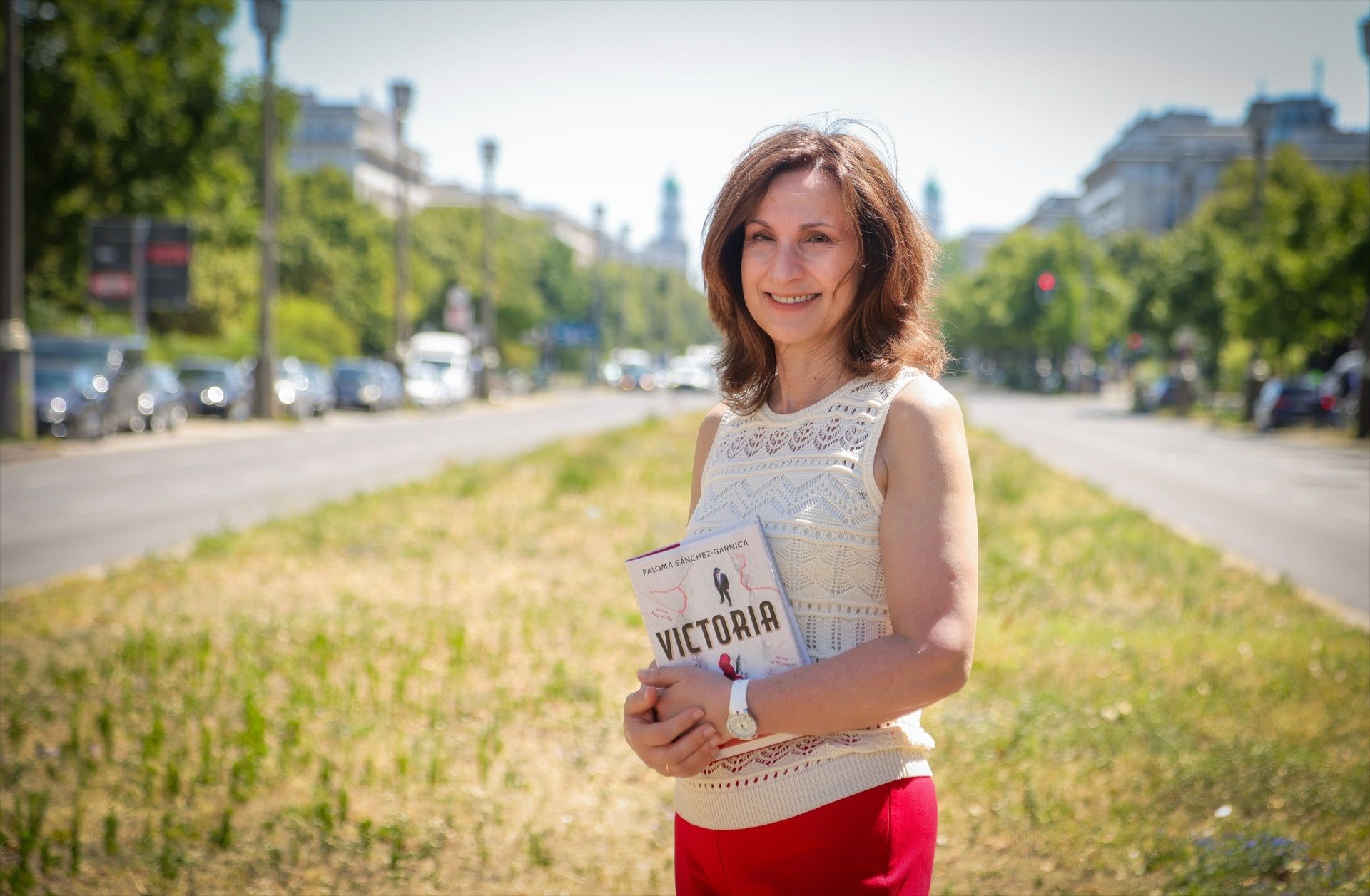 Paloma Sánchez-Garnica: "Parece que no aprendemos de una historia que se repite cíclicamente"