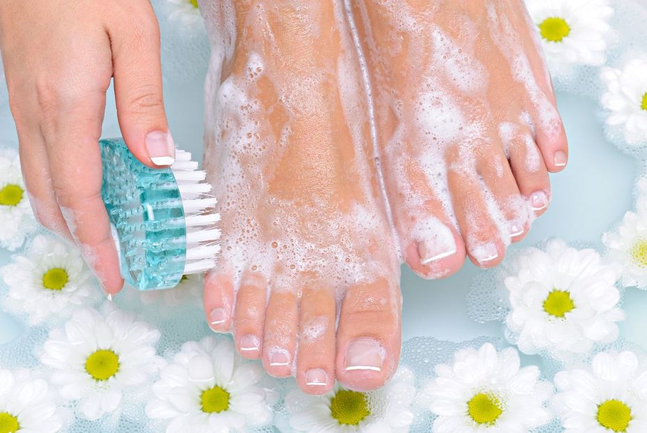 bigstock Woman Washes And Cleans Her Fo 6403722 bigstock Woman Washes And Cleans Her Fo 6403722