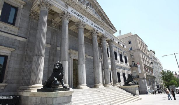 Estas serán las CCAA más beneficiadas por la condonación de la deuda que prepara el Gobierno