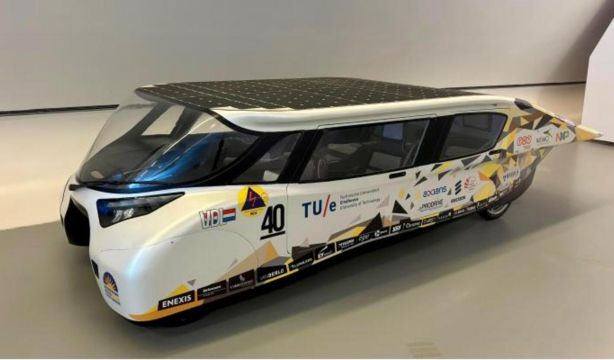 El coche solar 'Stella Lux' se podrá ven en el Mobility City de Zaragoza