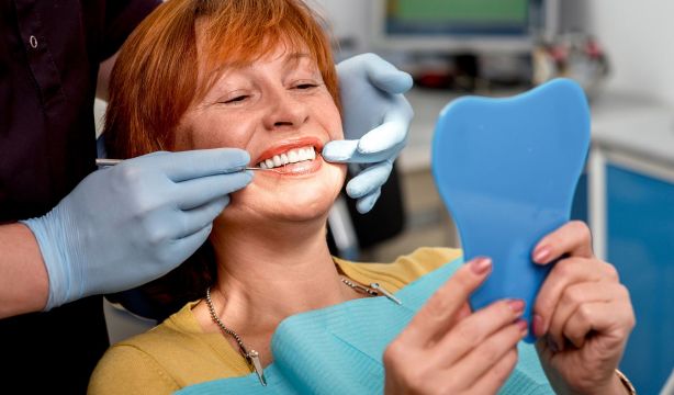 Teledentista: desarrollan una aplicación para hacer revisiones a mayores sin que salgan de casa