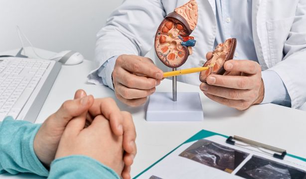 El calor dispara las consultas en las urgencias de urología